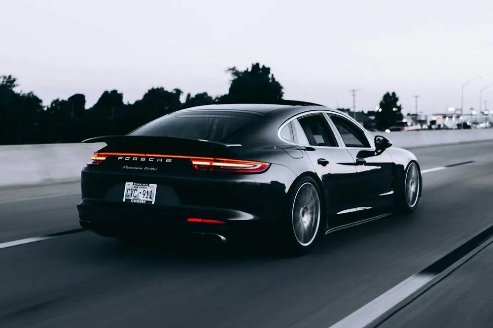 Kompakt / Sedan